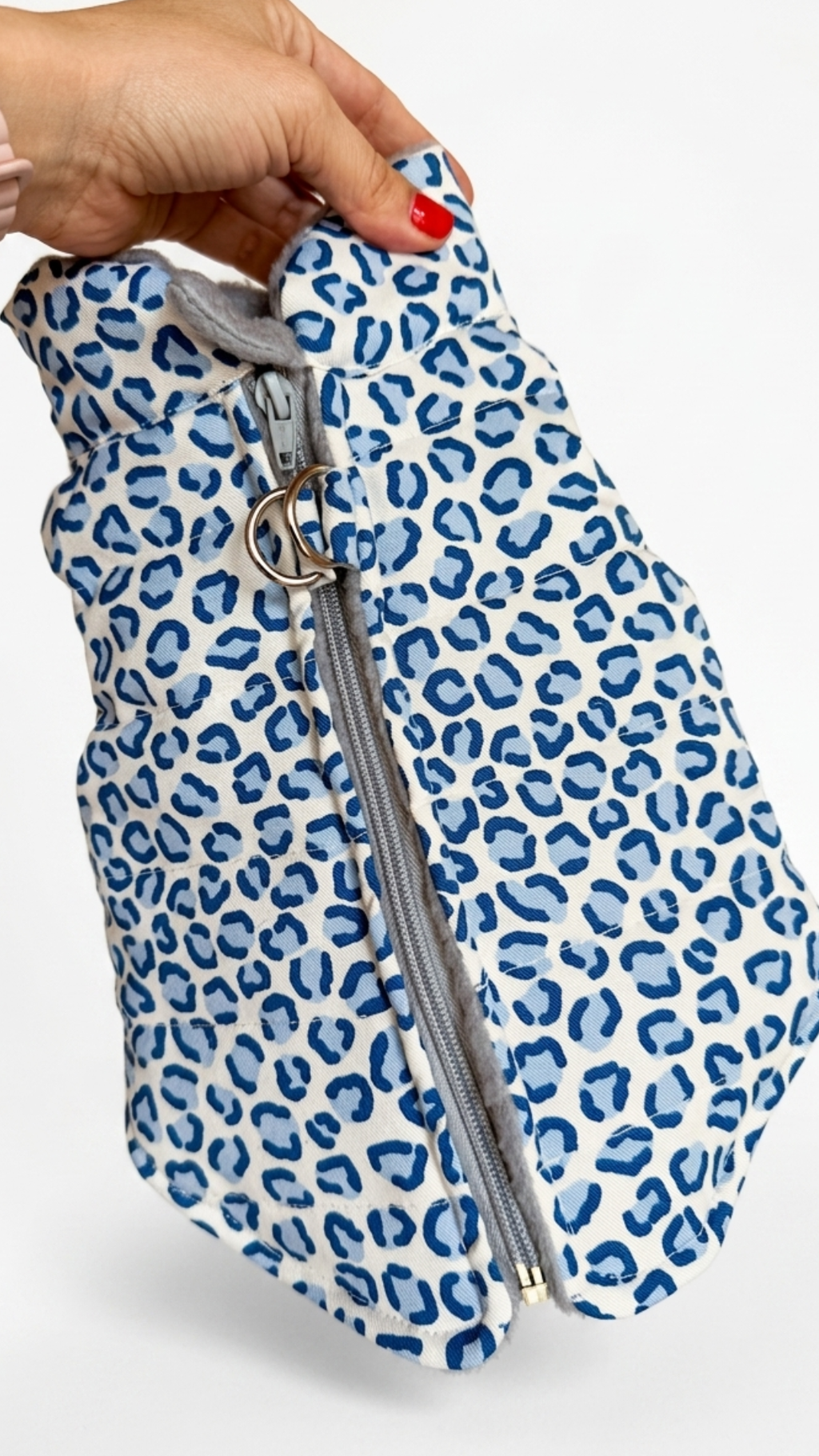 Chaleco acolchado animal print azul